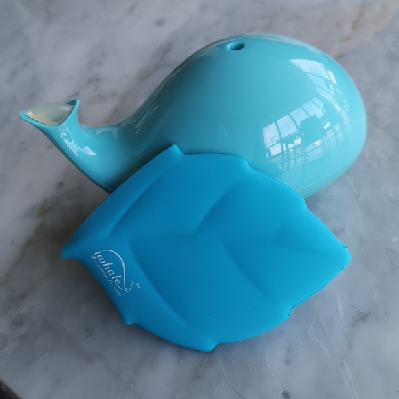 Whale mini USB powered humidifier diffuser - Picture 2 of 5